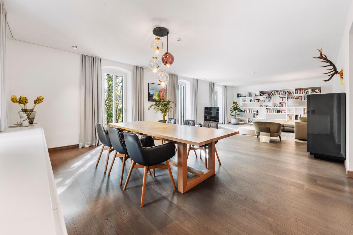 Wohnen + Essen 1.JPG