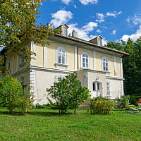 nordwestliche Villenansicht