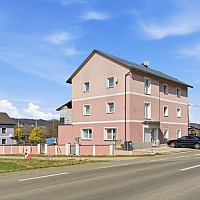 Teilsaniertes 350m² Mehrfamilienhaus/Zinshaus mit 4 Wohnungen in Maria Saal - Ratzendorf - nicht vermietet