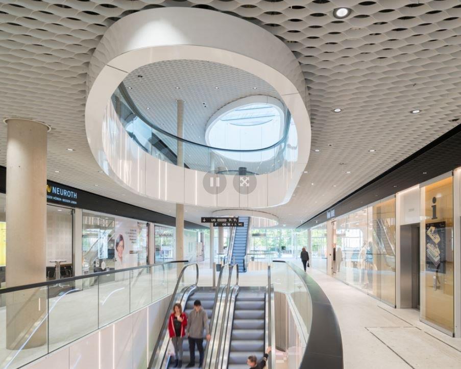 Einkaufszentrum _ Erdgeschoss