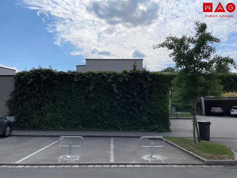 Absperrbarer Stellplatz