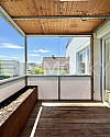 Verglaster Balkon