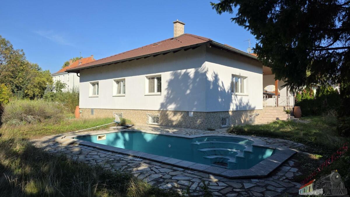 20251004_103432_resized