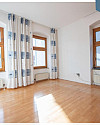 Wohnzimmer mit Belichtung über Süd und West