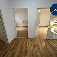 drei Zimmer - getrennt begehbar