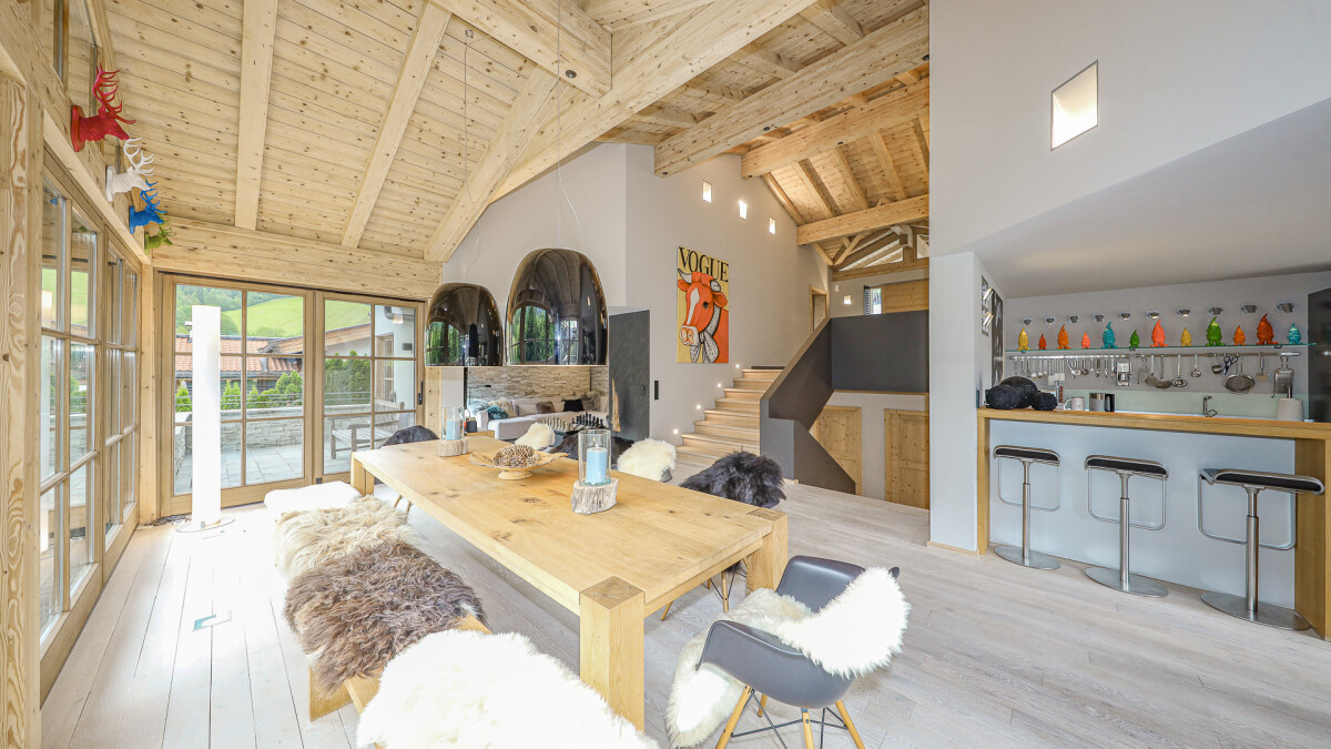 KITZIMMO-Exklusives Chalet mit Kaiserblick in Toplage kaufen - Immobilien Reith bei Kitzbühel.