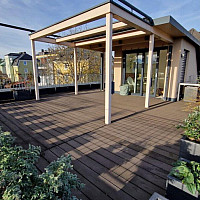Dachterrasse und Pergola