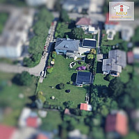 Villa mit 230m² und 2.243m² Baugrund mit Pool und 60m² Gartenhaus in Waidmannsdorf - Superlage