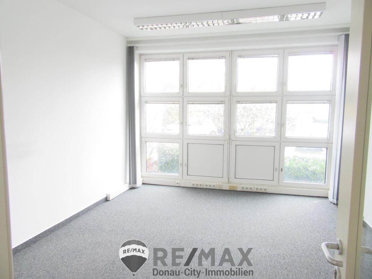 Büro 1