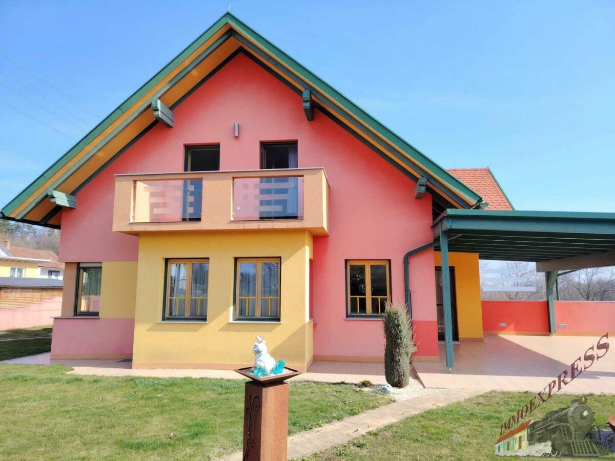 WhatsApp Image 2026-03-19 at 10.49.04c