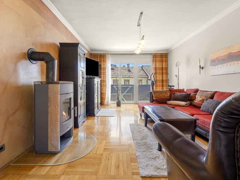 Schöne und sonnendurchflutete 3 Zi Wohnung mit Loggia in Klagenfurt - Feldhofgasse