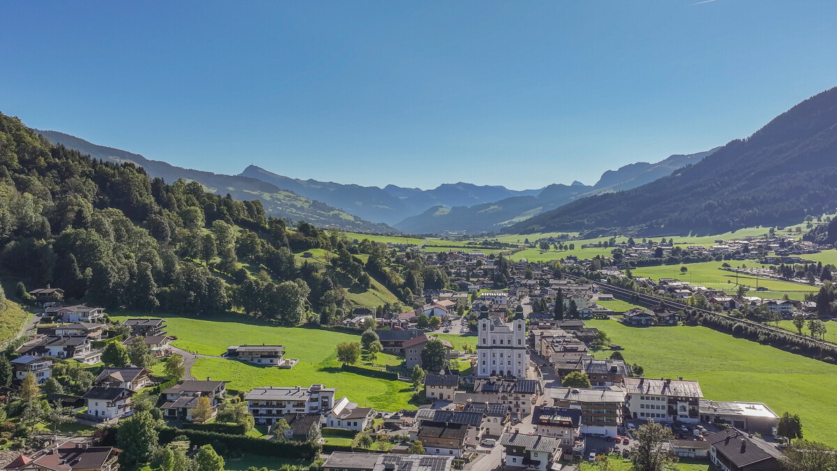 KITZIMMO-Baugrundstück in guter Lage allerdings ohne Zufahrt - Immobilien Brixen.