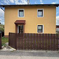Front Ansicht