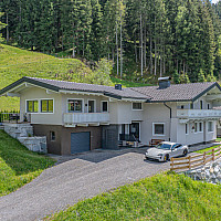 KITZIMMO-Hochwertiges Zweifamilienhaus in unverbaubarer Aussichtslage kaufen - Immobilien Hollersbach.