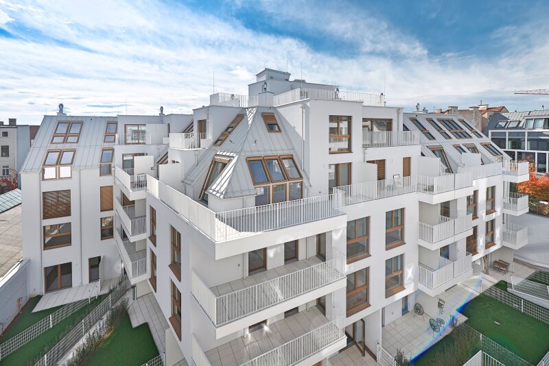 The Temptation | Außenansicht | Tag