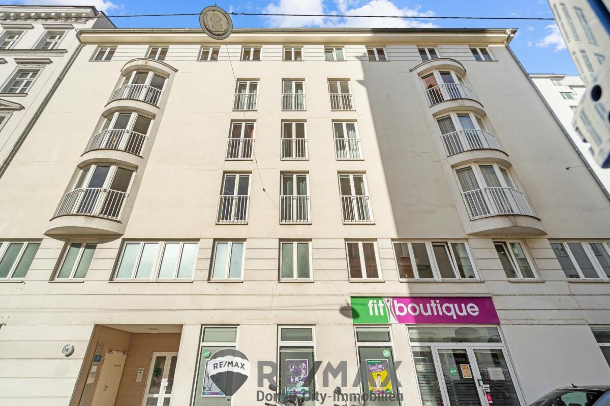 01. Tiefgaragenplatz 1040 Wien