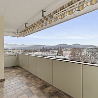 Schöne, sanierte 3 Zimmer Wohnung (Penthouse) 95,00m² mit Westloggia in Waidmannsdorf - Lodengasse