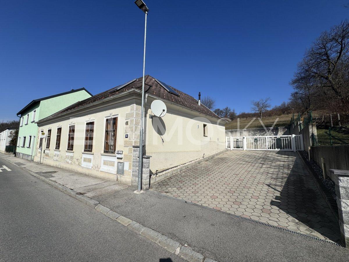 HAUS
