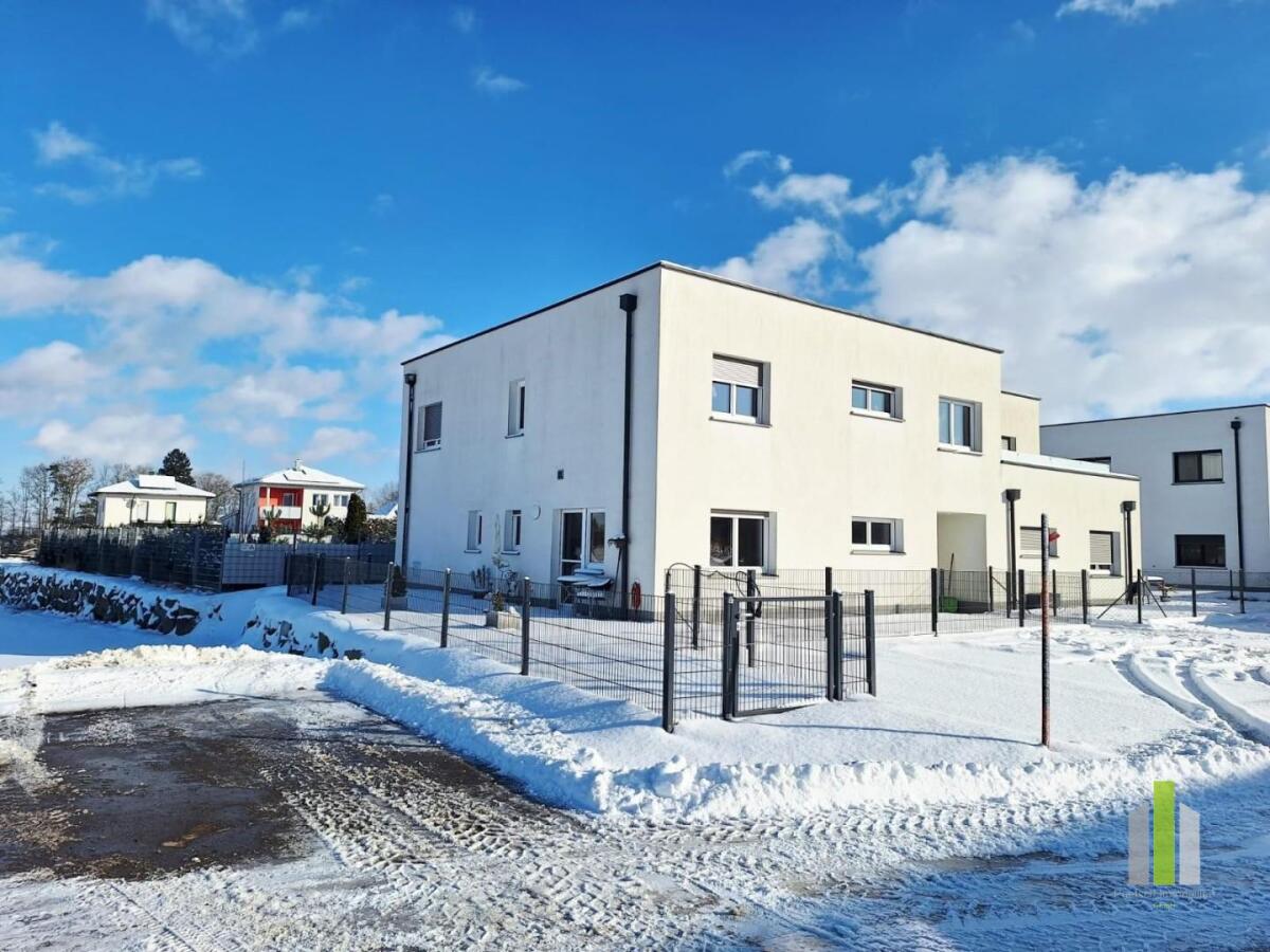 AußenansichtWinter1