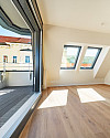 Wohnraum & Terrasse