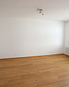 Schöne sanierte 2 Zimmer Wohnung mit Loggia in Waidmannsdorf - Lodengasse