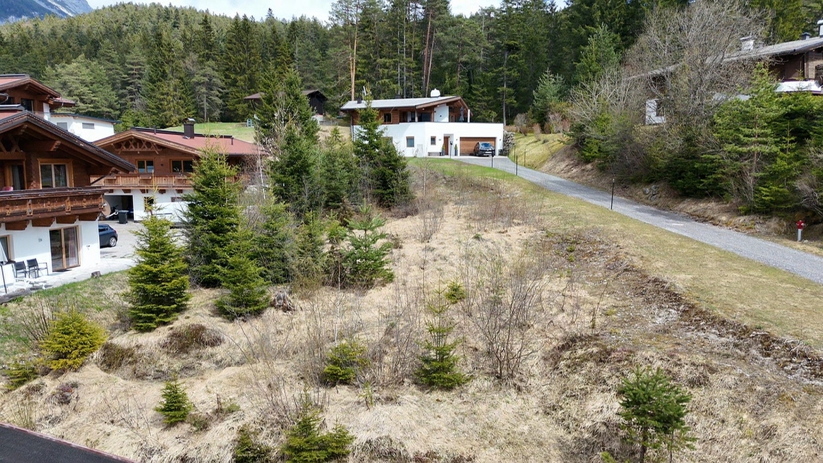 Ansicht Grundstück von unten.jpg