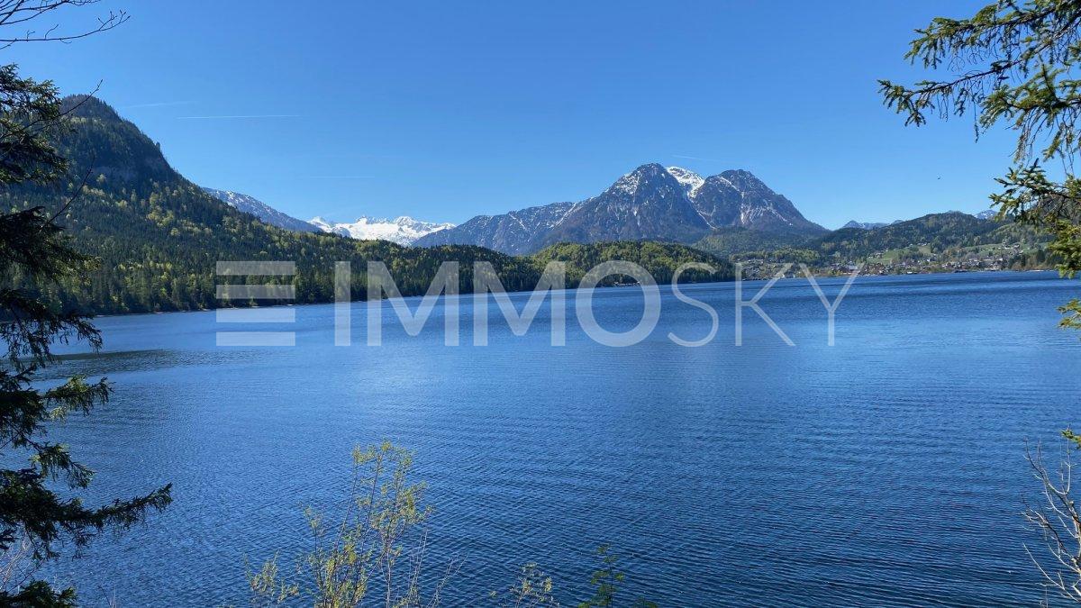 SEHR RUHIGES WOHNJUWEL IN DER SEENREGION NAHE ZLOAM