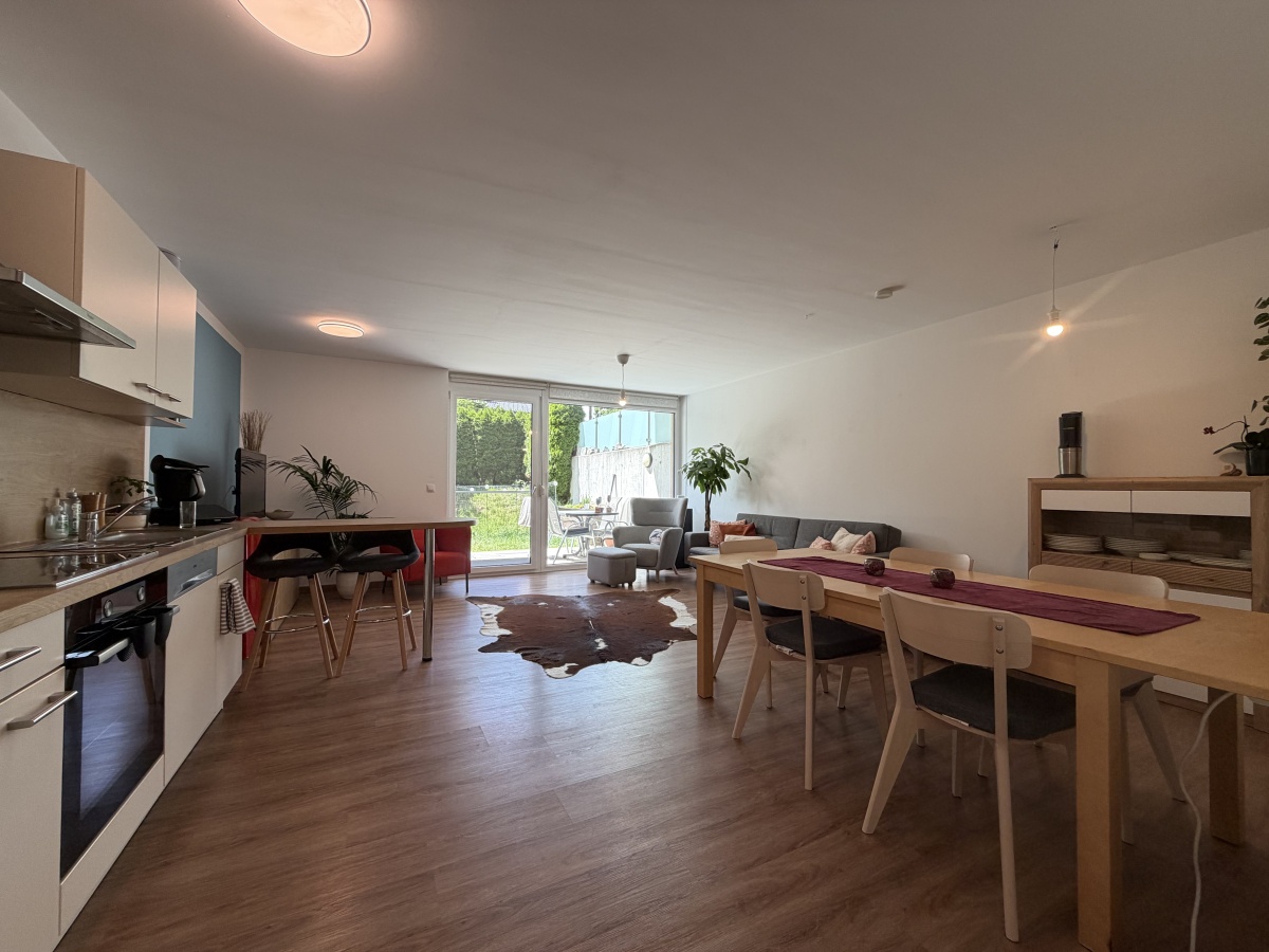 Foto Wohnzimmer Nr. 1.jpg