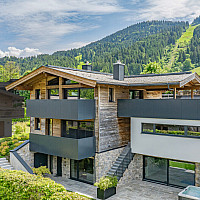 KITZIMMO-Exklusive Luxusvilla mit Kaiserblick in Toplage - Immobilien Going.-2-2