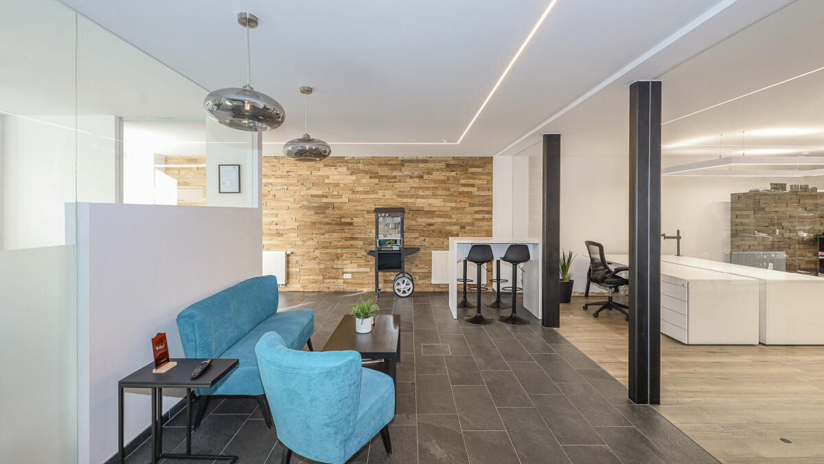 KITZIMMO-Büro Praxis in frequentierter Lage mieten - Immobilien Kitzbühel.