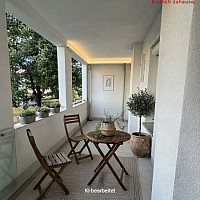 Loggia Beispiel KI