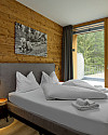 Alpine_Resort_305_01_10-04-24.jpg