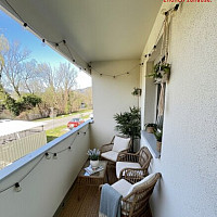 Loggia_Möbel/Deko mit KI generiert
