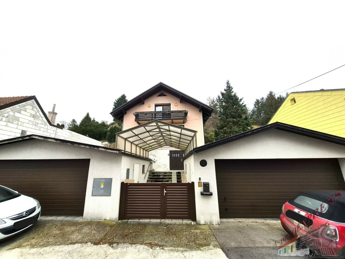 Außenansicht Wohnhaus