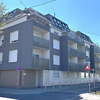 Gebäude