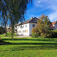 Ansicht Haus von Garten