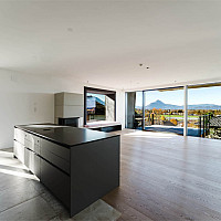 Salzburg-Elsbethen-Glasenbach-Wohnung-Innenbereich-Küche-Wohnbereich-grosszügig