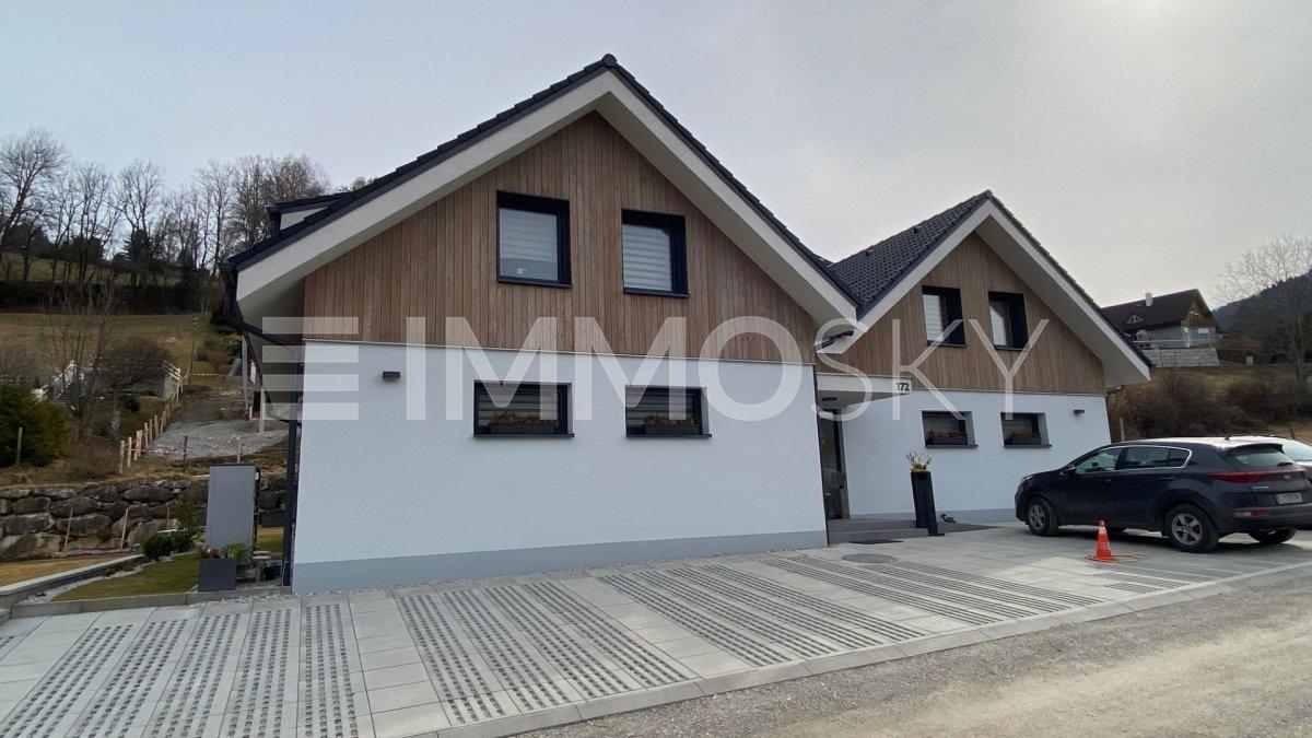 HOCHMODERNES NEUBAU-APPARTEMENTHAUS MIT VIER WOHNEINHEITEN