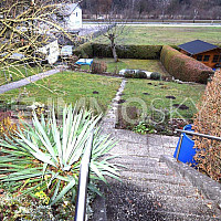 großzügiger Garten