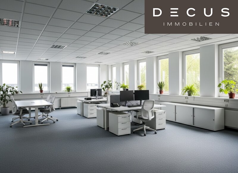 Gruppen- oder Großraumbüro mit Mustermöblierung