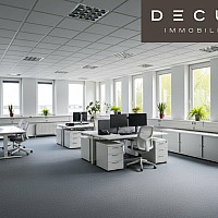 Gruppen- oder Großraumbüro mit Mustermöblierung