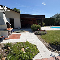Garten mit Grillplatz