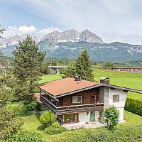 KITZIMMO-Tirolerhaus mit Kaiserblick in Toplage - Immobilien Oberndorf.