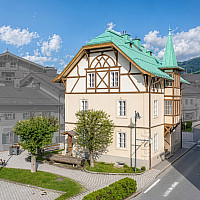 KITZIMMO-Luxus-Stadtvilla in Toplage kaufen - Immobilien Kirchberg in Tirol.-1