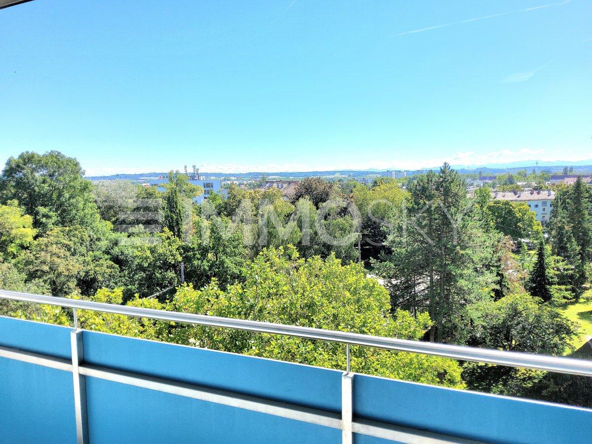 Traumhafter Fernblick vom Balkon