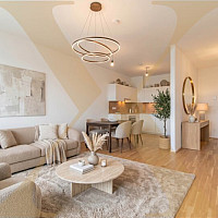 Wohn-, Koch- & Essbereich | KI-Möbliert