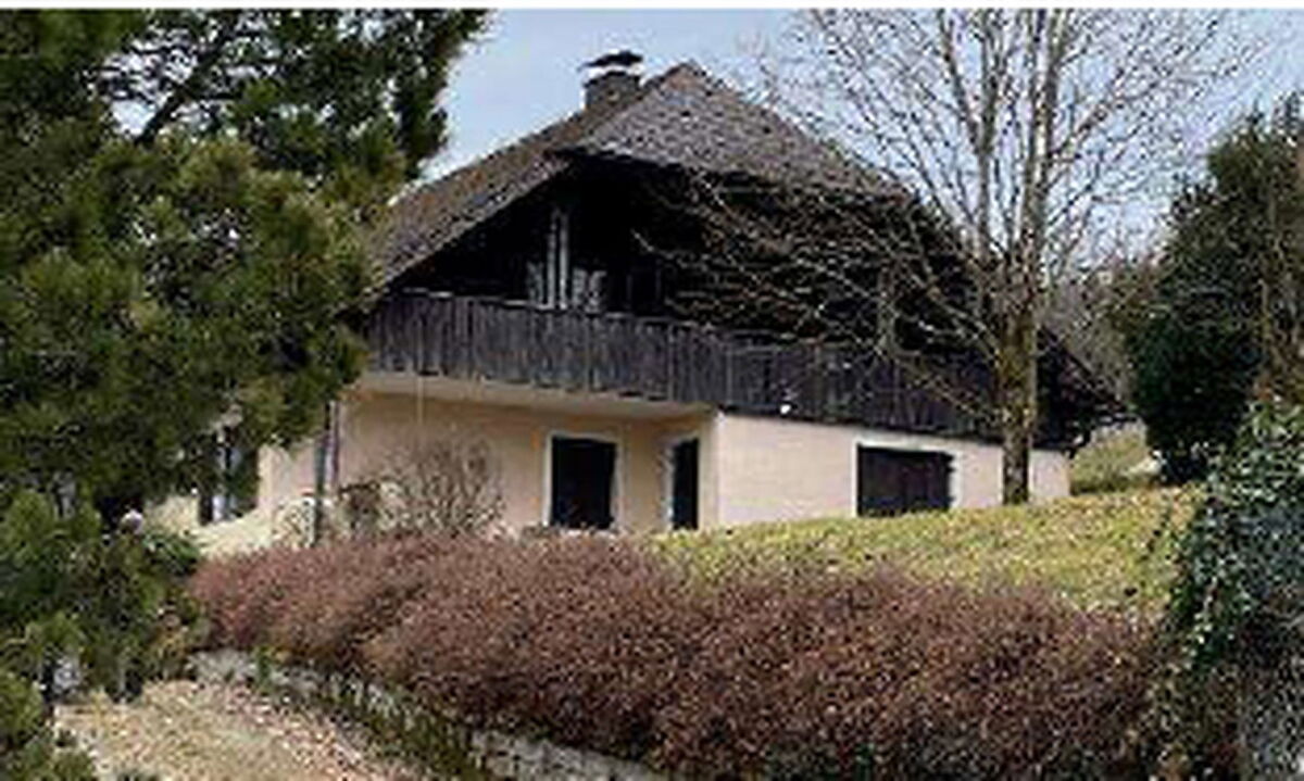 Ansicht von der Zufahrt aus