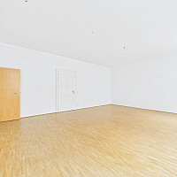 CAM04191G0-PR0046-STILL005