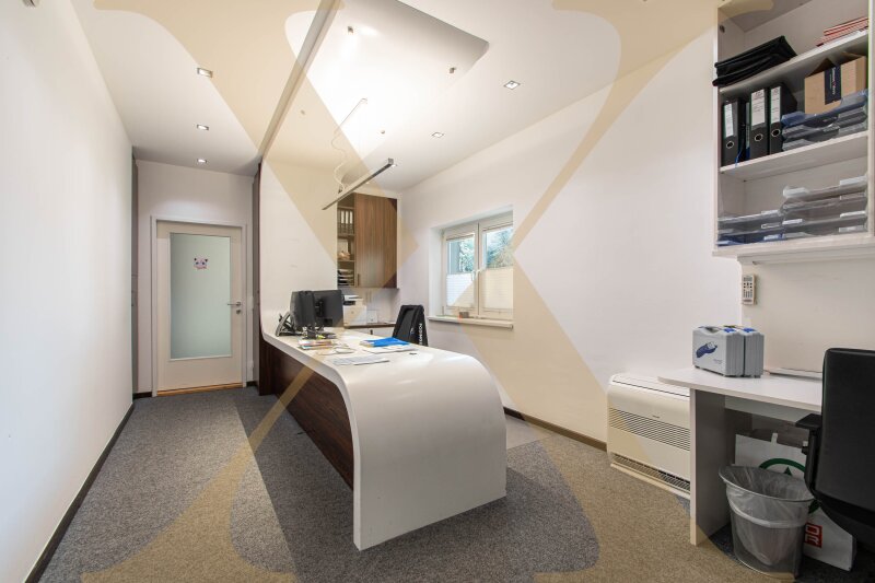 Büro I