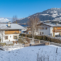 KITZIMMO-Grundstück mit Baugenehmigung für 3-Luxuswohnungen - Immobilien Kitzbühel.